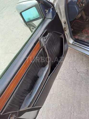 Mercedes E 230 1992, 325,000 km - 2.3 l - Bakı