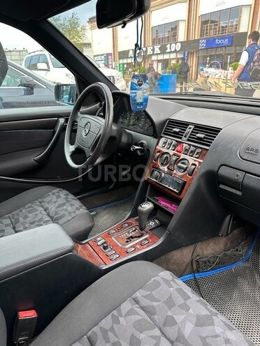 Mercedes C 240 1998, 250,000 km - 2.4 l - Bakı