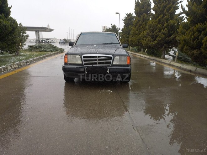Mercedes E 200 1991, 543,210 km - 2.0 л - Bakı