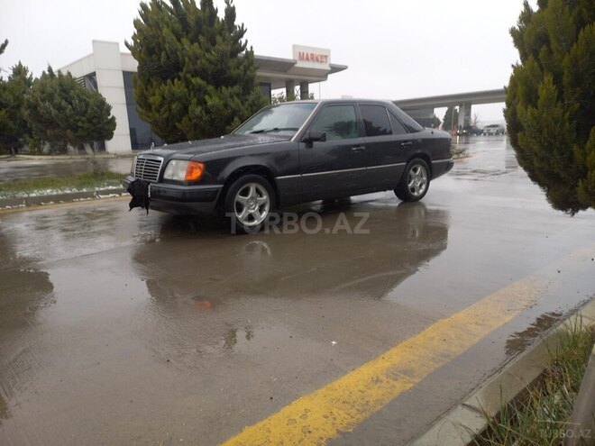 Mercedes E 200 1991, 543,210 km - 2.0 л - Bakı