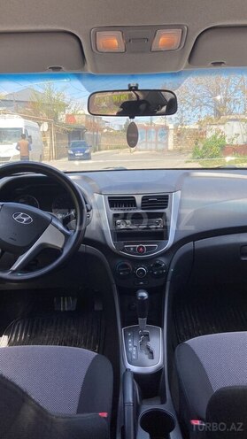 Hyundai Accent 2013, 213,789 km - 1.4 l - Bakı