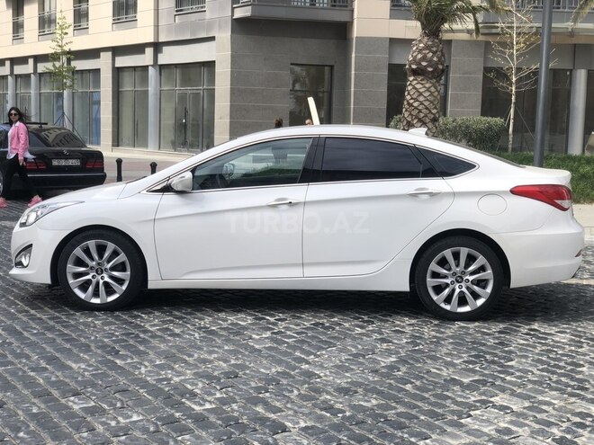 Hyundai i40 2013, 120,000 km - 2.0 л - Bakı