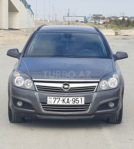 Opel Astra 2010, 179,000 km - 1.3 l - Bakı