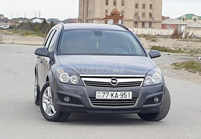 Opel Astra 2010, 179,000 km - 1.3 l - Bakı