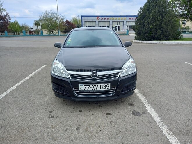 Opel Astra 2009, 187,546 km - 1.4 l - Qazax