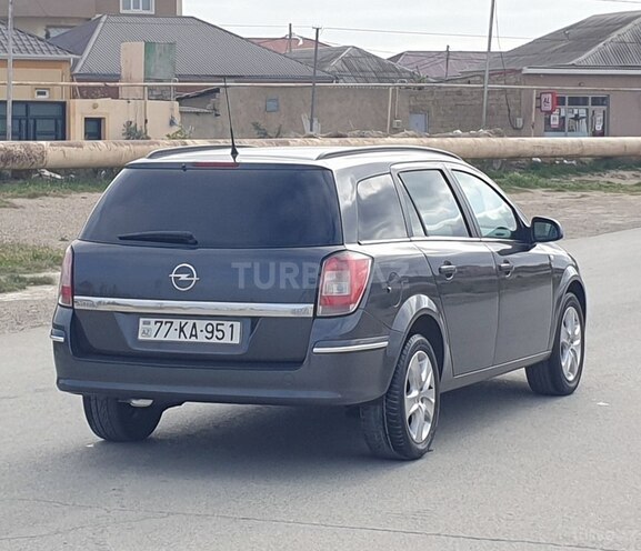 Opel Astra 2010, 179,000 km - 1.3 l - Bakı