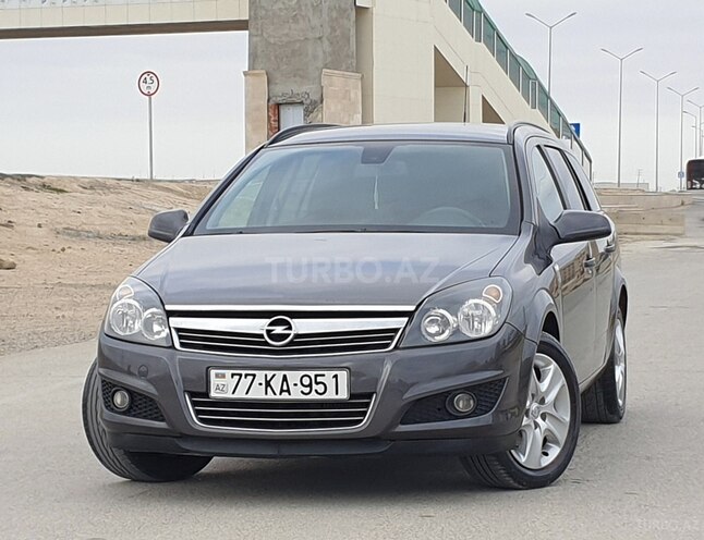 Opel Astra 2010, 179,000 km - 1.3 l - Bakı