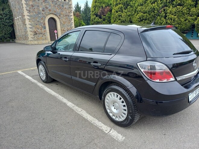 Opel Astra 2009, 187,546 km - 1.4 l - Qazax