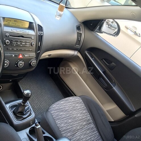 Kia Ceed 2009, 246,500 km - 1.4 l - Bakı