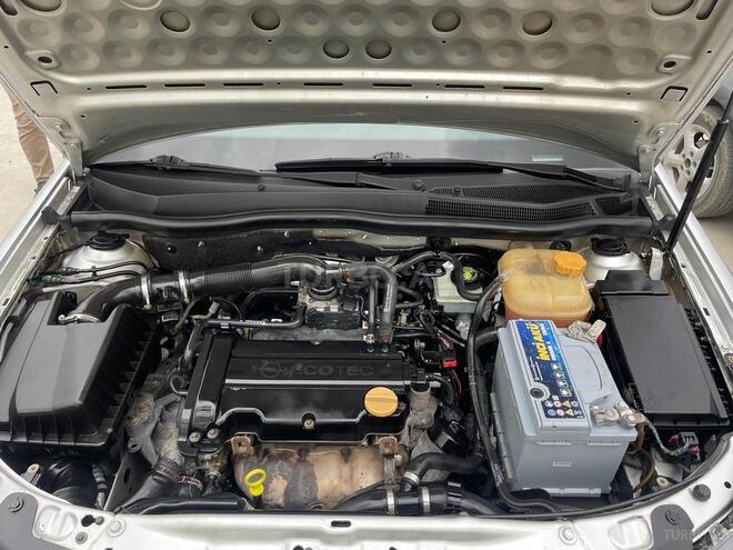Opel Astra 2005, 321,000 km - 1.4 l - Şirvan