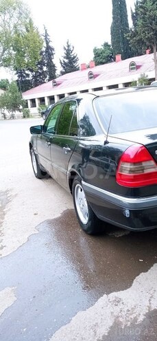Mercedes C 180 1996, 347,000 km - 1.8 л - Qazax