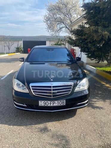 Mercedes S 550 2010, 209,000 km - 5.5 l - Bakı