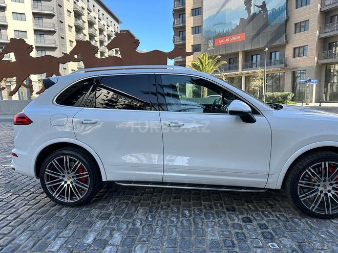Porsche Cayenne Turbo 2014, 83,000 km - 4.8 l - Bakı