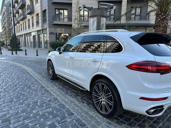 Porsche Cayenne Turbo 2014, 83,000 km - 4.8 l - Bakı