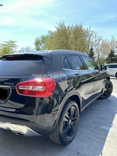 Mercedes GLA 250 2018, 27,000 km - 2.0 l - Bakı