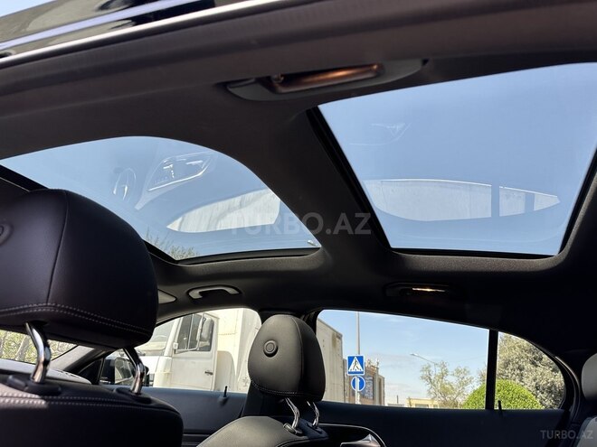 Mercedes GLA 250 2018, 27,000 km - 2.0 l - Bakı