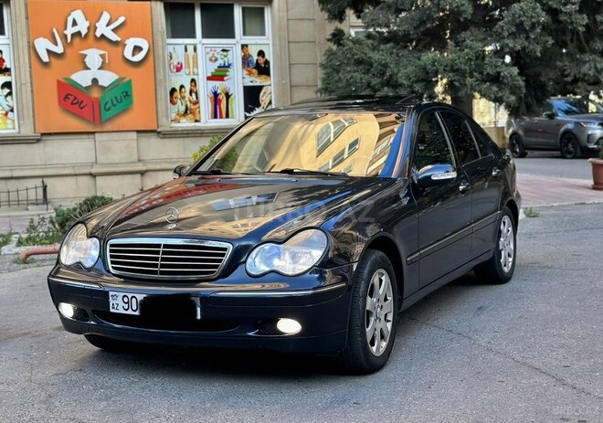 Mercedes C 240 2002, 390,000 km - 2.4 л - Bakı