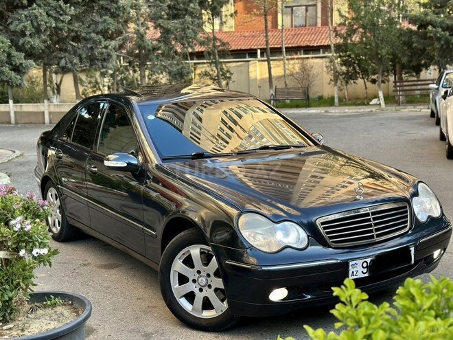 Mercedes C 240 2002, 390,000 km - 2.4 л - Bakı