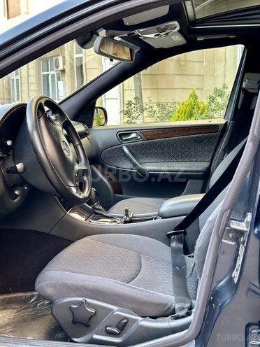 Mercedes C 240 2002, 390,000 km - 2.4 л - Bakı