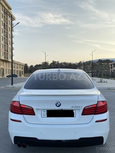 BMW 520 2012, 220,000 km - 2.0 l - Sumqayıt