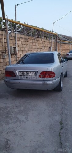 Mercedes E 220 1999, 483,000 km - 2.2 l - Bakı