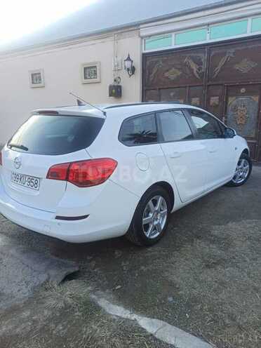 Opel Astra 2011, 220,000 km - 1.3 l - Gəncə