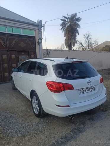 Opel Astra 2011, 220,000 km - 1.3 l - Gəncə