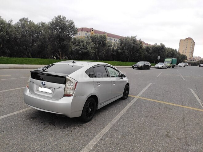 Toyota Prius 2009, 260,000 km - 1.8 л - Bakı