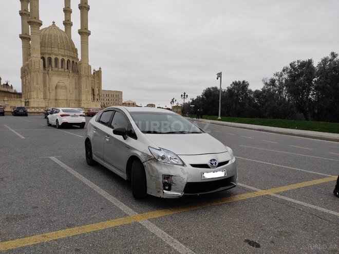 Toyota Prius 2009, 260,000 km - 1.8 л - Bakı