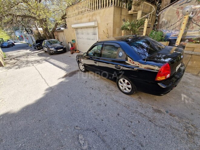 Hyundai Accent 2005, 369,000 km - 1.3 l - Bakı