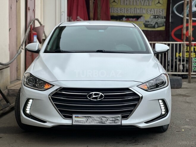 Hyundai Elantra 2018, 68,000 km - 2.0 л - Bakı