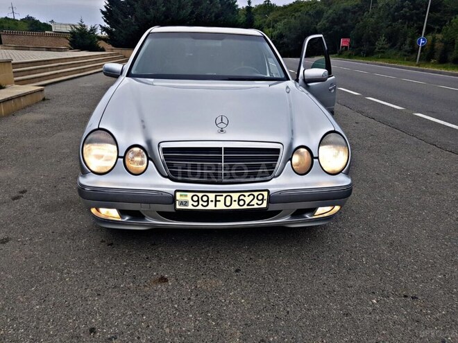 Mercedes E 240 2000, 155,000 km - 2.4 l - Qusar