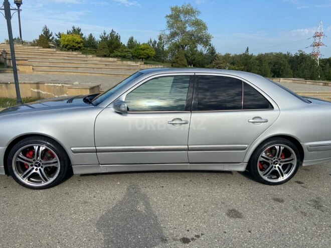 Mercedes E 240 2000, 155,000 km - 2.4 l - Qusar