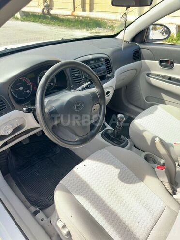 Hyundai Accent 2009, 280,000 km - 1.5 l - Bakı