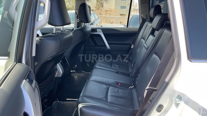 Toyota Prado 2019, 42,500 km - 4.0 l - Bakı