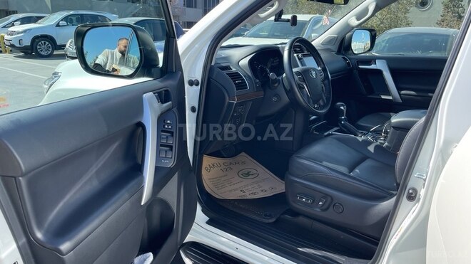Toyota Prado 2019, 42,500 km - 4.0 l - Bakı