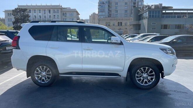Toyota Prado 2019, 42,500 km - 4.0 l - Bakı