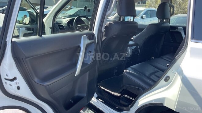 Toyota Prado 2019, 42,500 km - 4.0 l - Bakı