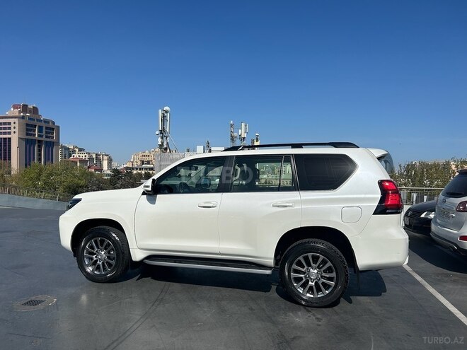 Toyota Prado 2019, 42,500 km - 4.0 l - Bakı