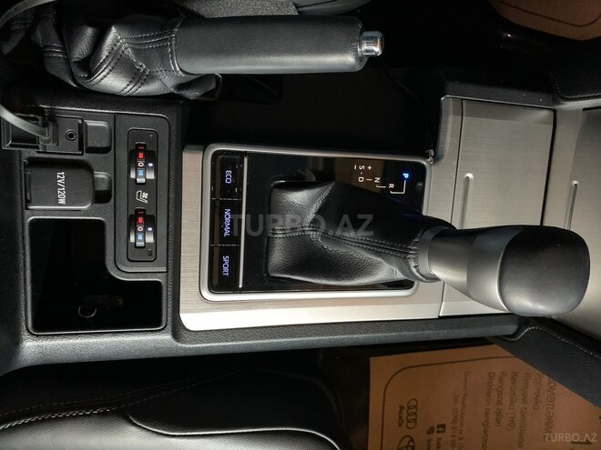 Toyota Prado 2019, 42,500 km - 4.0 l - Bakı