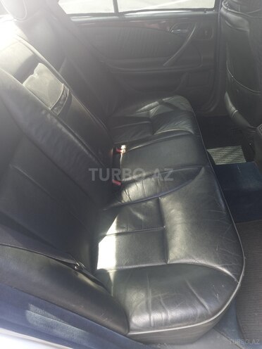 Mercedes E 220 1996, 400,000 km - 2.2 l - Bakı