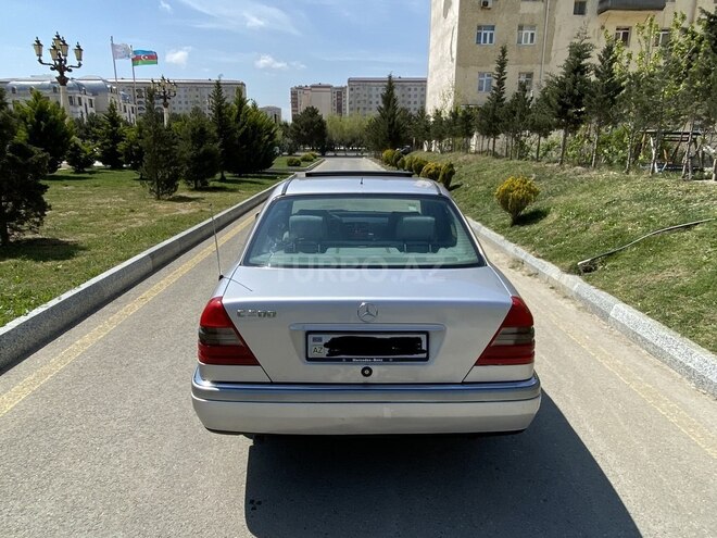 Mercedes C 200 1995, 180,000 km - 2.0 l - Bakı
