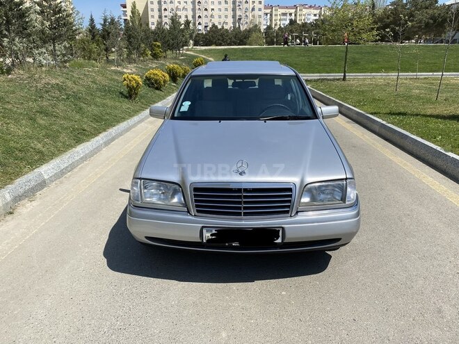 Mercedes C 200 1995, 180,000 km - 2.0 l - Bakı
