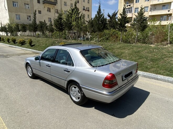 Mercedes C 200 1995, 180,000 km - 2.0 l - Bakı