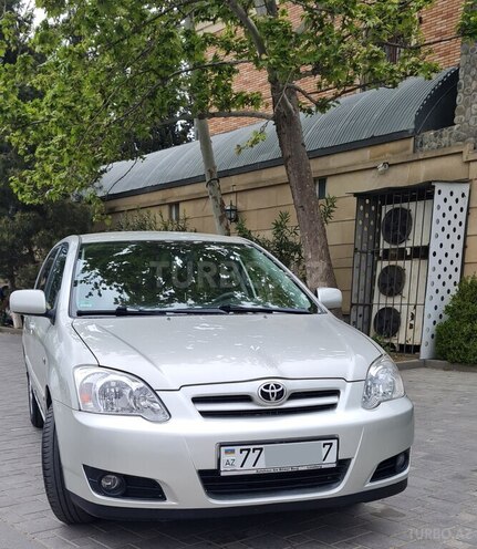 Toyota Corolla 2004, 248,000 km - 1.4 l - Bakı