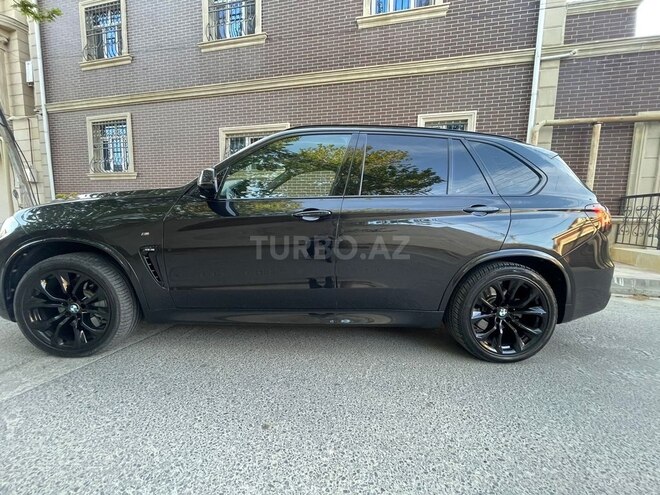 BMW X5 2014, 86,000 km - 4.4 l - Bakı