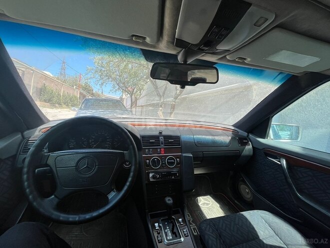 Mercedes C 180 1995, 220,000 km - 1.8 л - Bakı