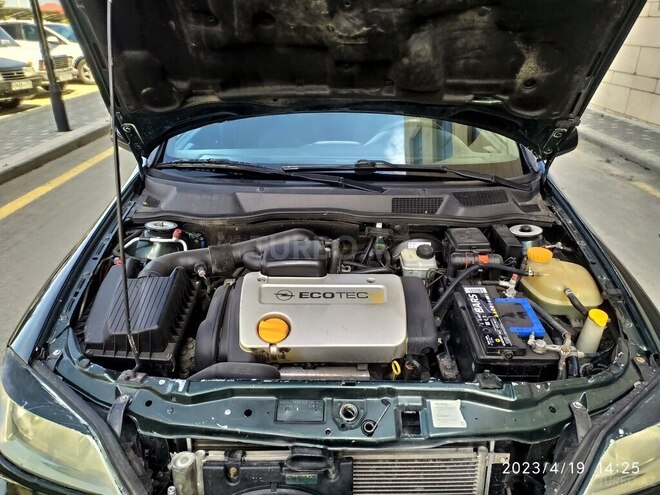 Opel Astra 1999, 304,000 km - 1.6 l - Quba