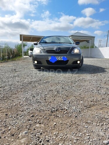 Toyota Corolla 2004, 250,000 km - 1.4 l - Sumqayıt