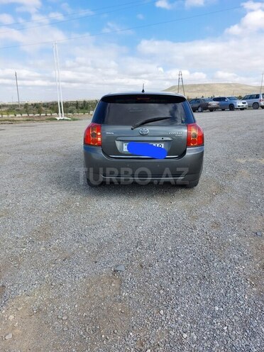 Toyota Corolla 2004, 250,000 km - 1.4 l - Sumqayıt